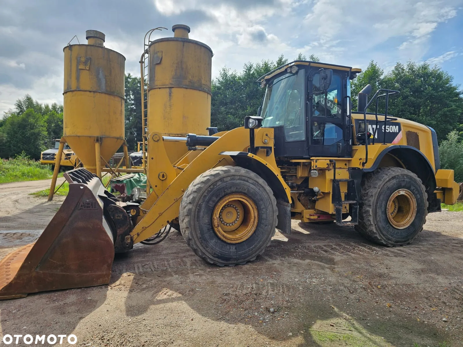 Caterpillar 950M - 2