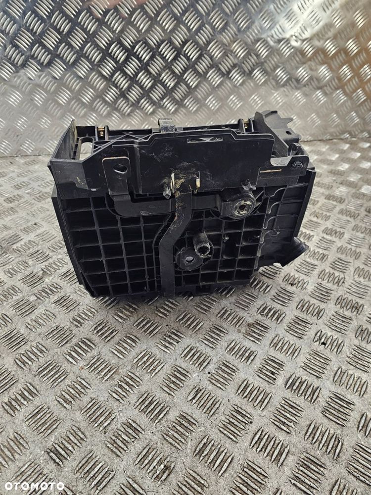 osłona obudowa akumulatora 244287528r renault trafic iii 20r - 3