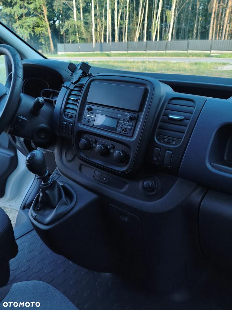 Opel Vivaro - 30