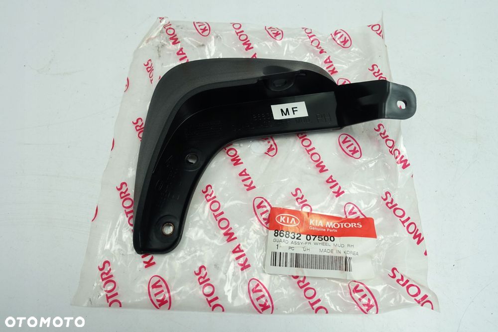 Kia Picanto TYLNY CHLAPACZ prawy tył 86832-07500 - 11