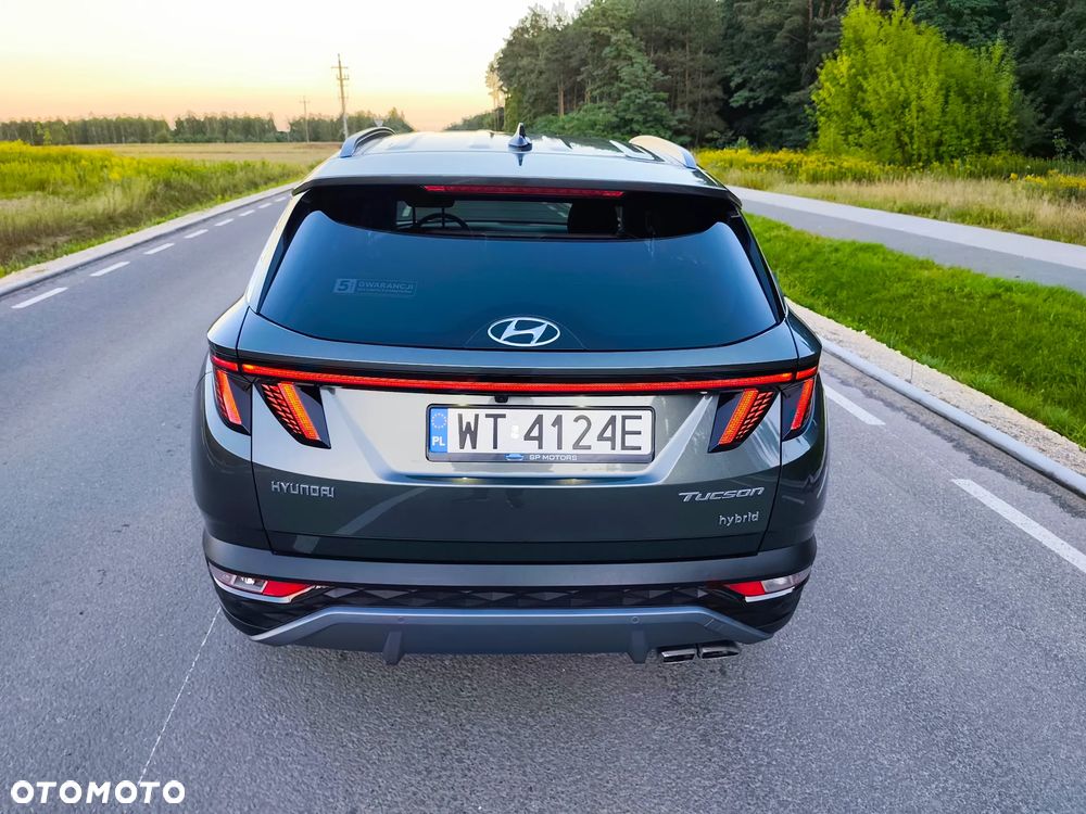 Hyundai Tucson 1.6 T-GDi HEV Executive 2WD - 33