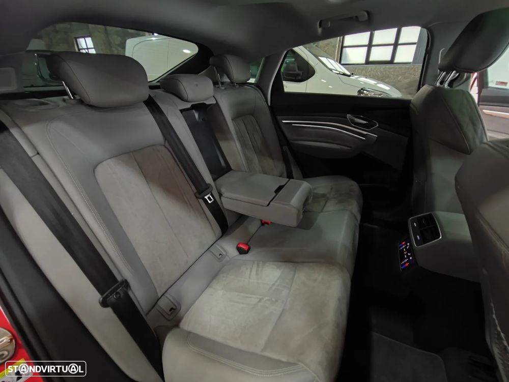 Audi e-tron Sportback 55 quattro S line - 19