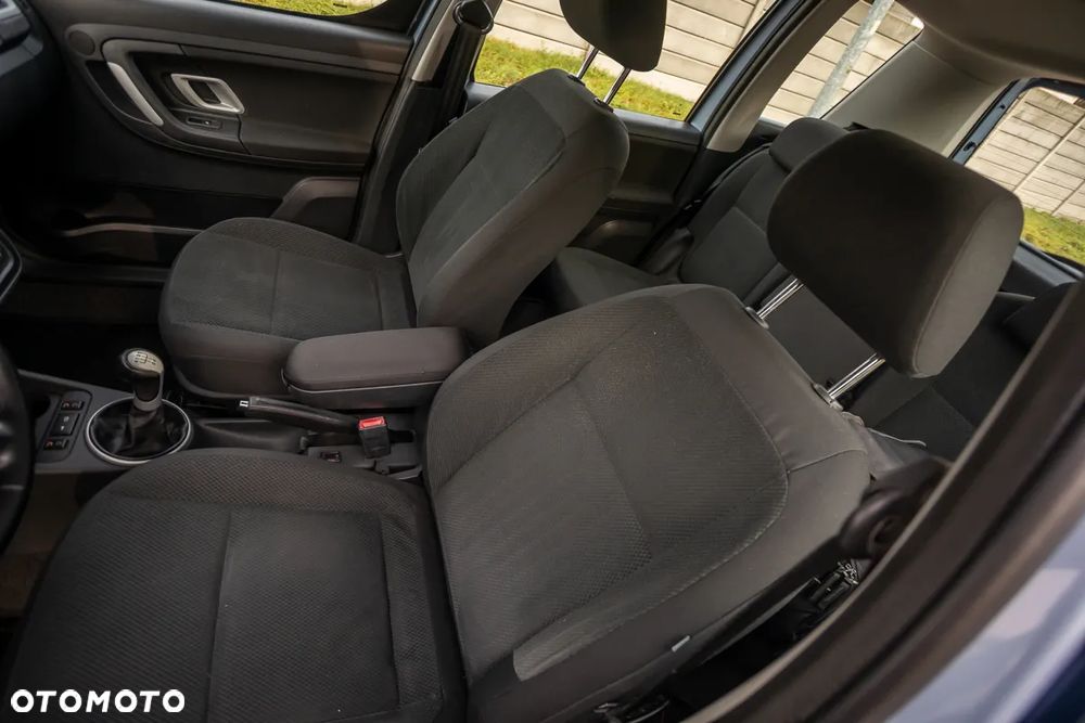 Skoda Roomster 1.4 MPI Ambition PLUS EDITION - 19