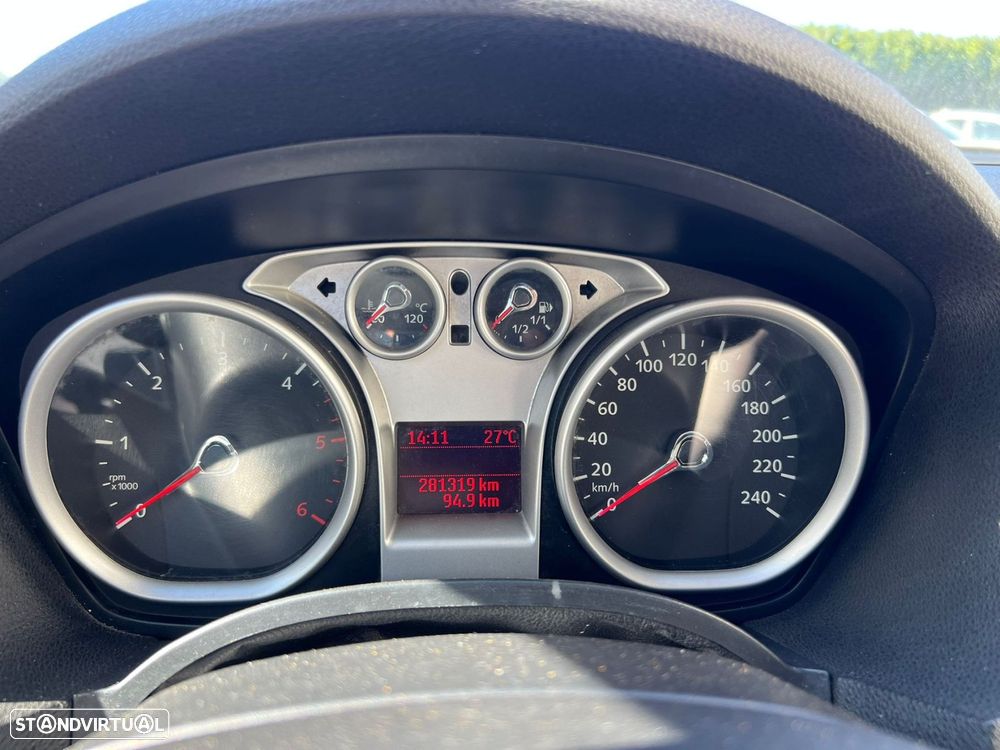 Ford Focus C-Max 1.6 TDCi Connection - 32