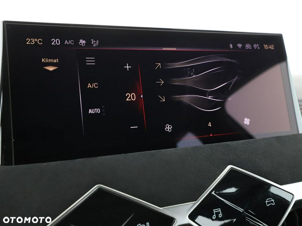 DS Automobiles DS 3 Crossback PureTech 100 Performance Line - 28