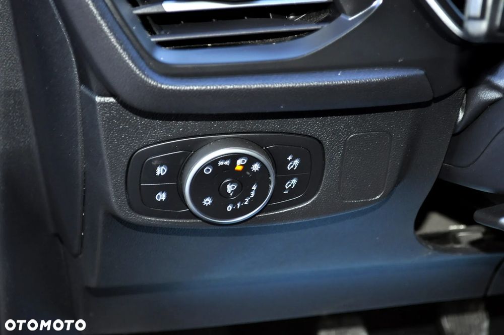 Ford Focus - 27