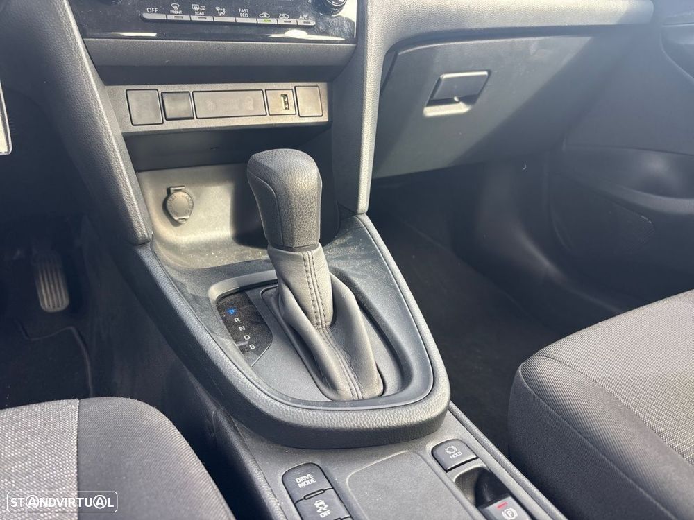 Toyota Yaris Cross - 19
