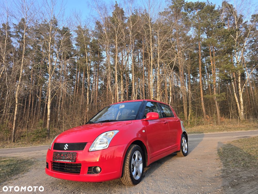 Suzuki Swift - 1