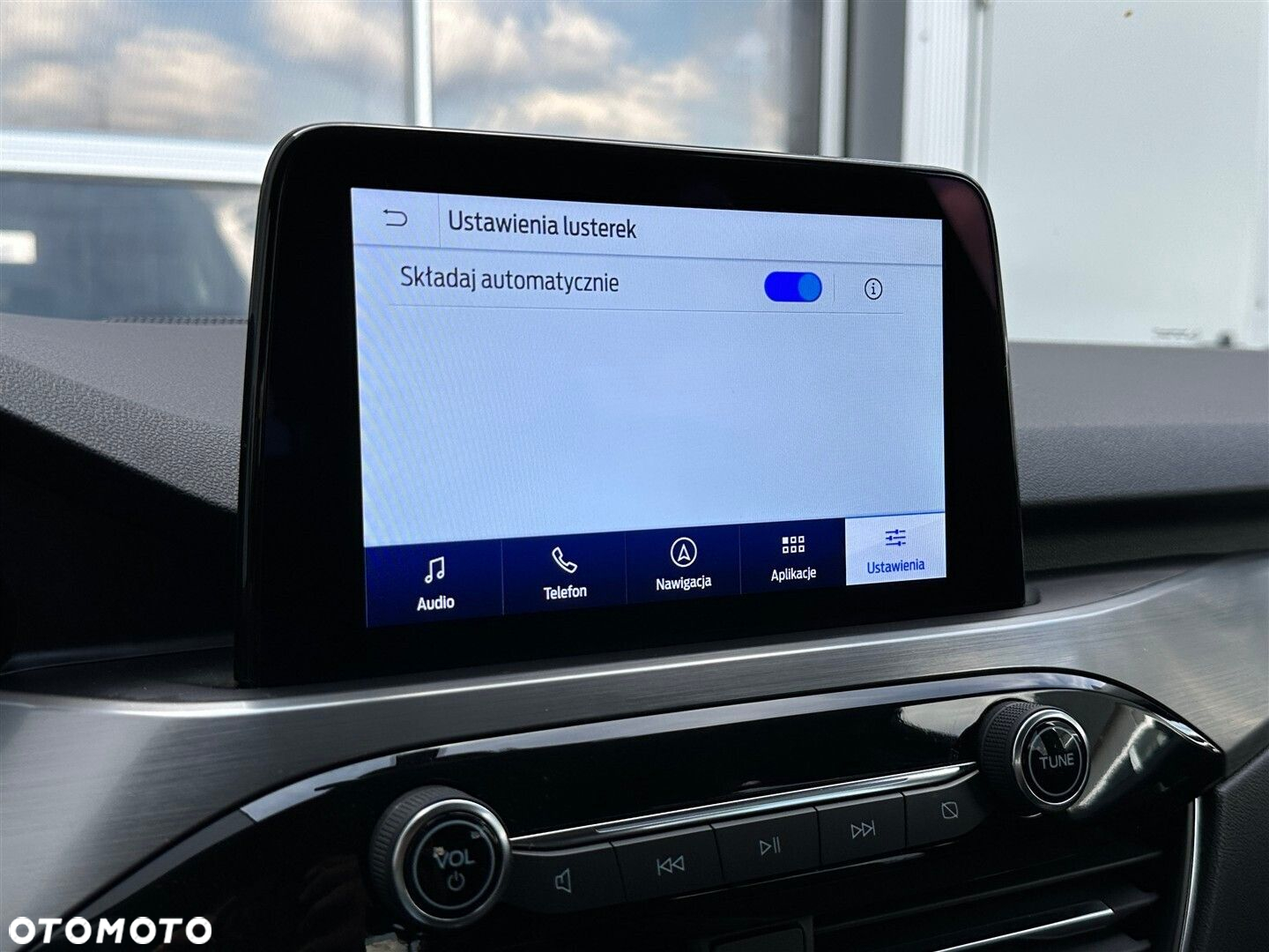 Ford Kuga - 24