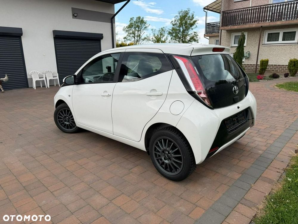 Toyota Aygo - 13