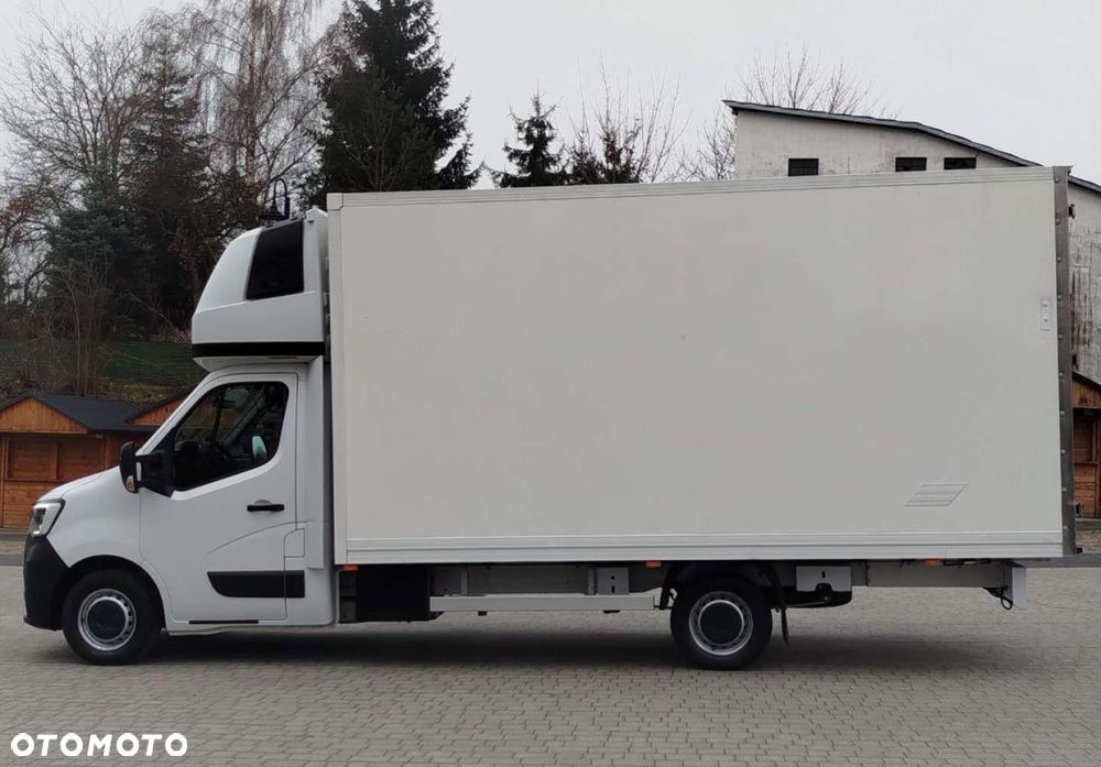 Renault Master - 10