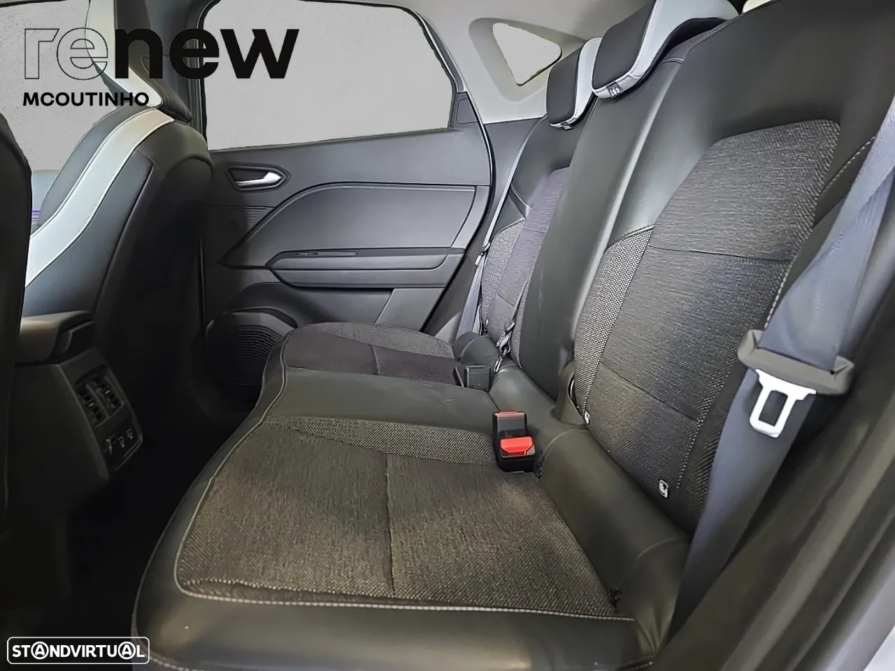 Renault Captur 1.0 TCe Techno Bi-Fuel - 19