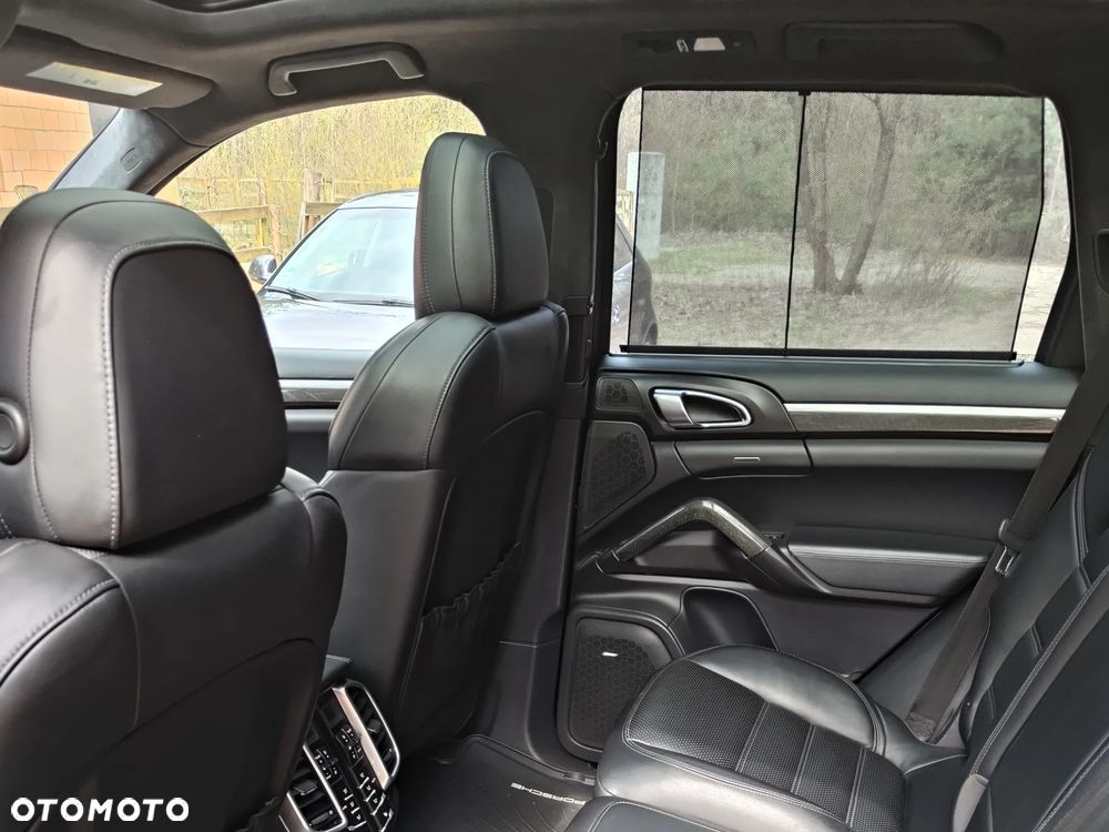 Porsche Cayenne Turbo Tiptronic S - 31