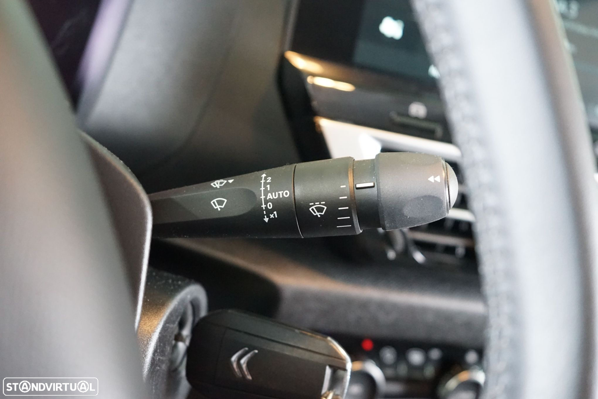 Citroën C4 1.2 PureTech Shine - 26