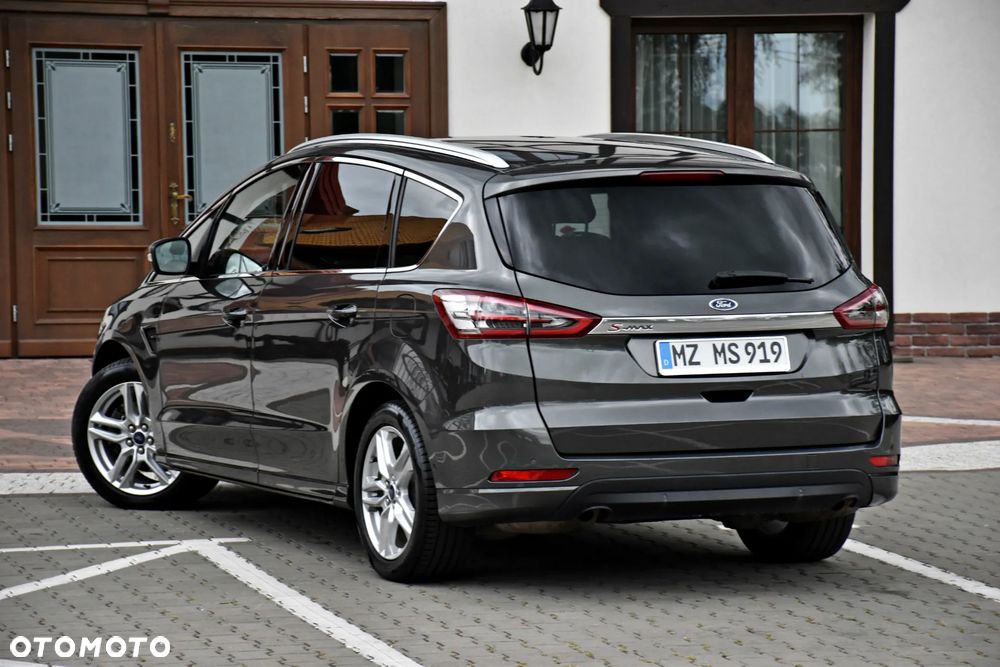 Ford S-Max 2.0 TDCi Titanium PowerShift - 15