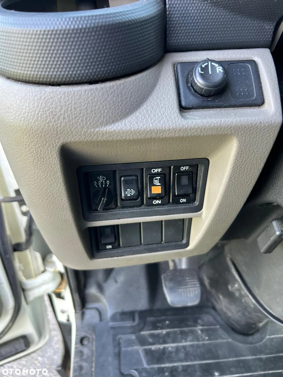 Nissan Cabstar NT400 - 15