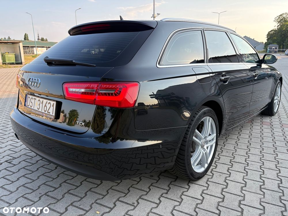 Audi A6 Avant - 14