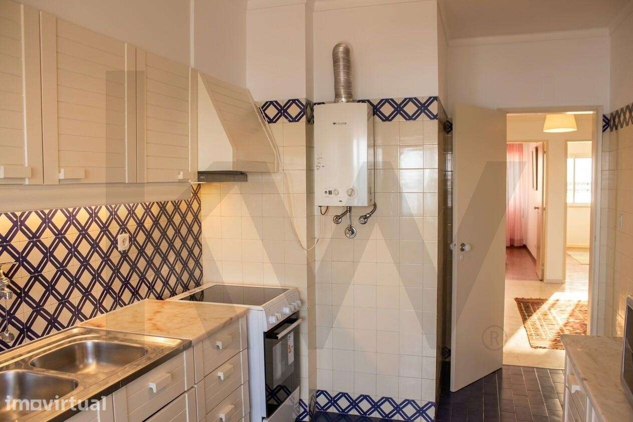 Apartamento para arrendamento T2 junto a estação de comboios em Caxias - Grande imagem: 5/25