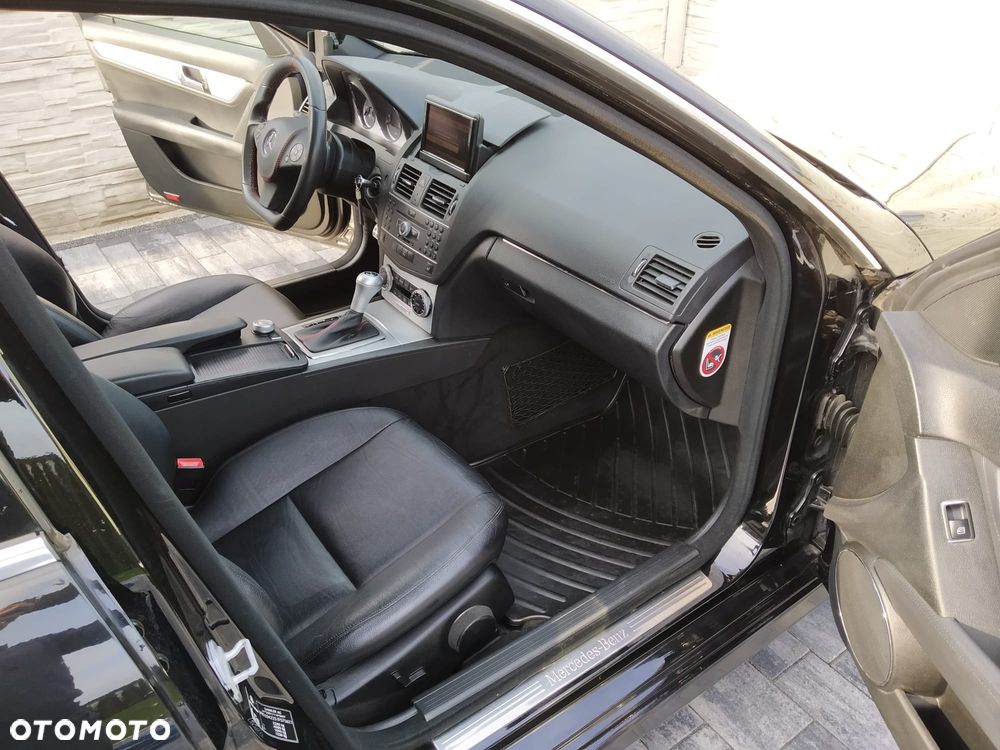 Mercedes-Benz Klasa C 350 CDI DPF 7G-TRONIC BlueEFFICIENCY SPORT EDITION - 7