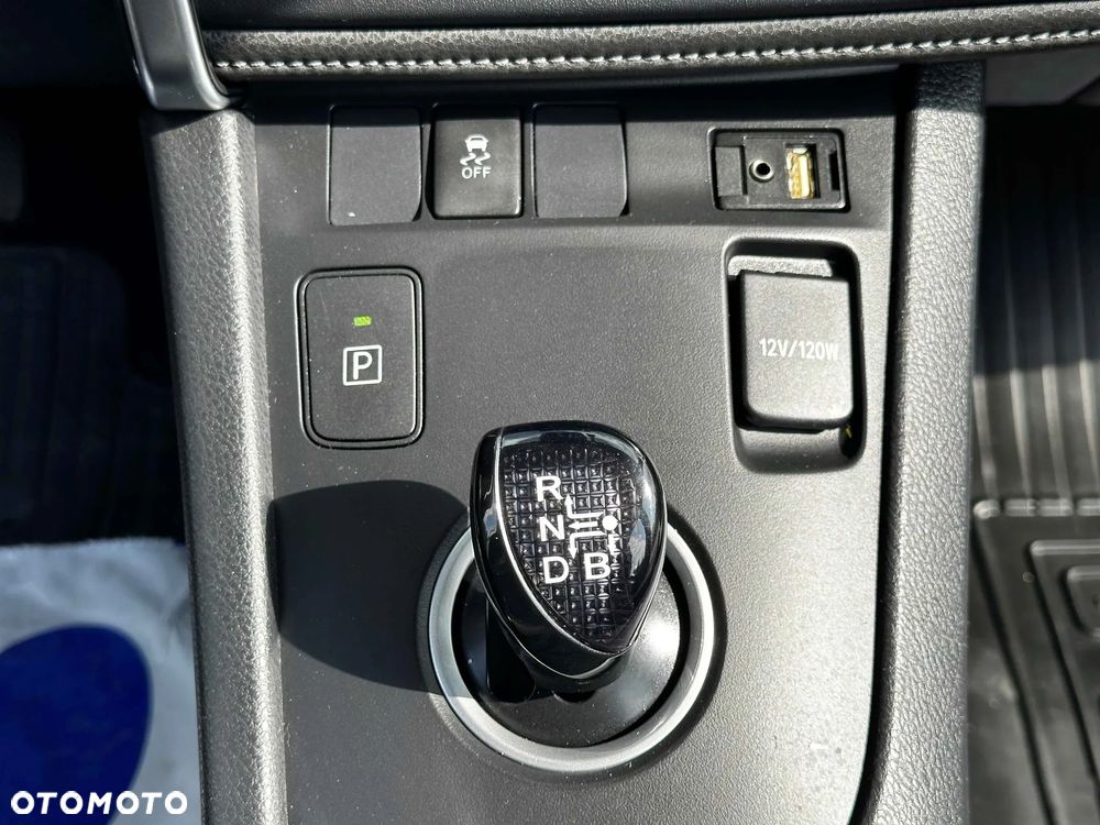 Toyota Auris 1.8 VVT-i Automatik Free Style - 30