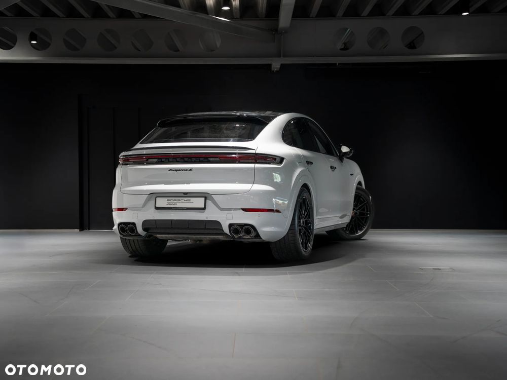 Porsche Cayenne S E-Hybrid PHEV - 5