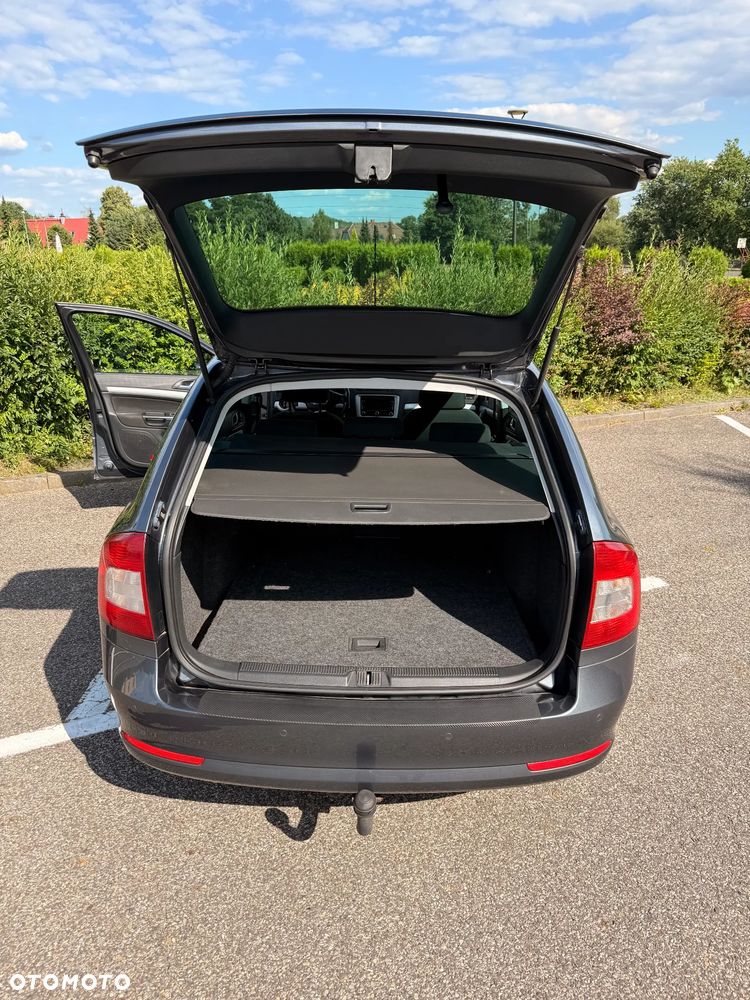 Skoda Octavia 2.0 TDI DPF DSG Ambiente - 18
