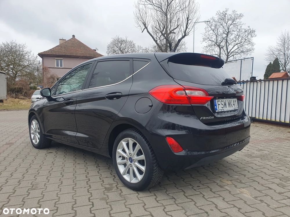 Ford Fiesta 1.0 EcoBoost S&S TITANIUM - 6