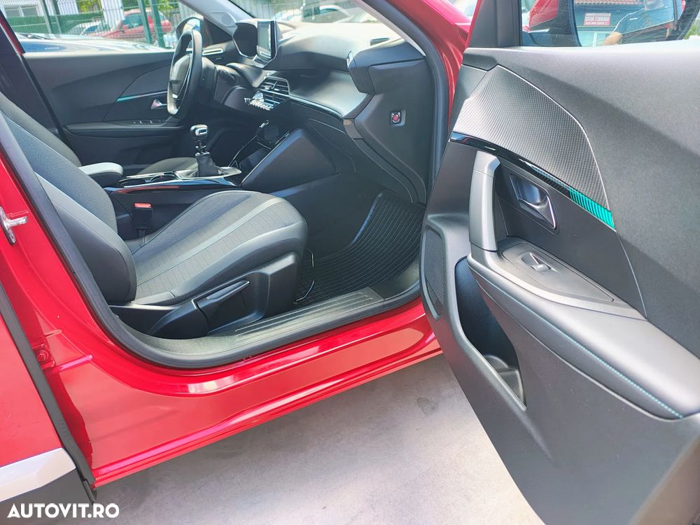 PEUGEOT 2008 2021 — imagine 9
