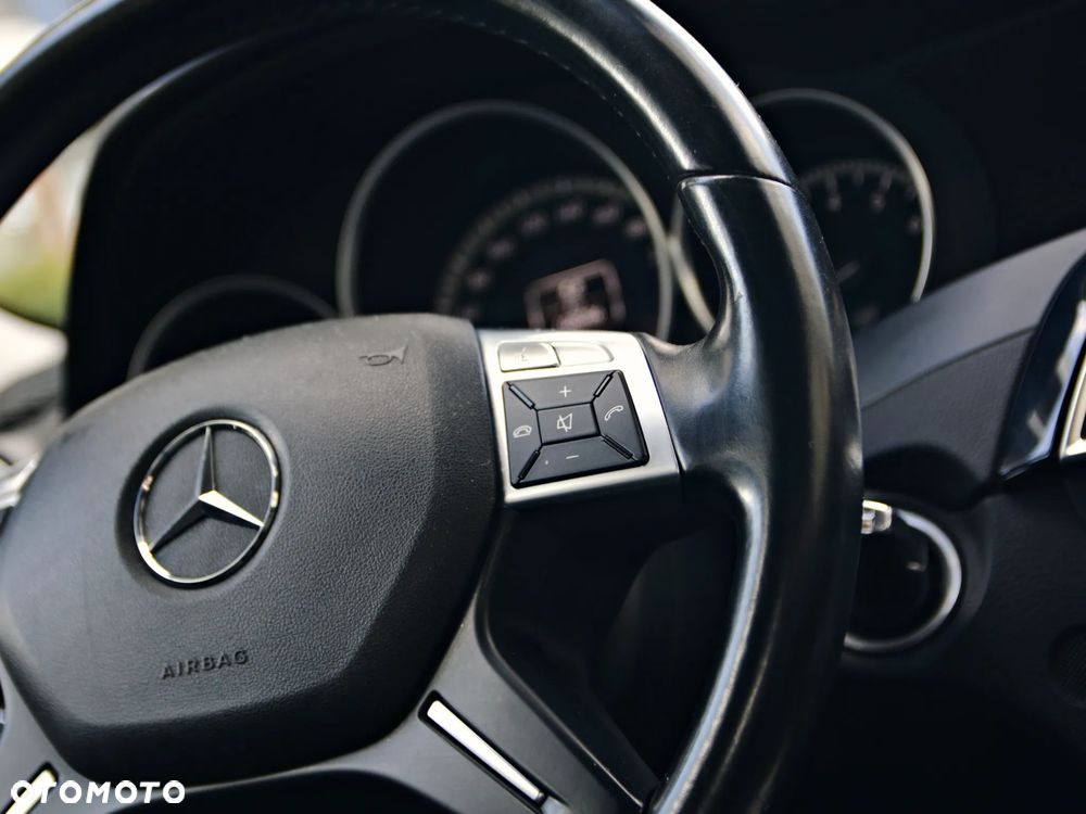 Mercedes-Benz Klasa C - 18