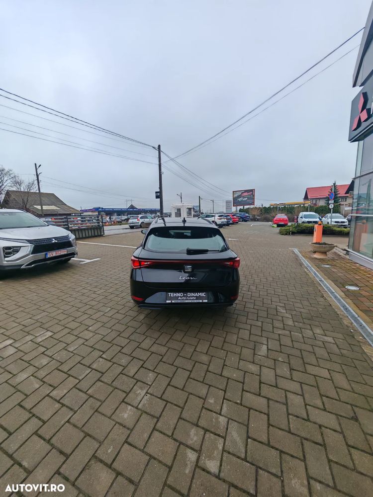 Seat Leon 2.0 TDI DSG Style Edition - 12