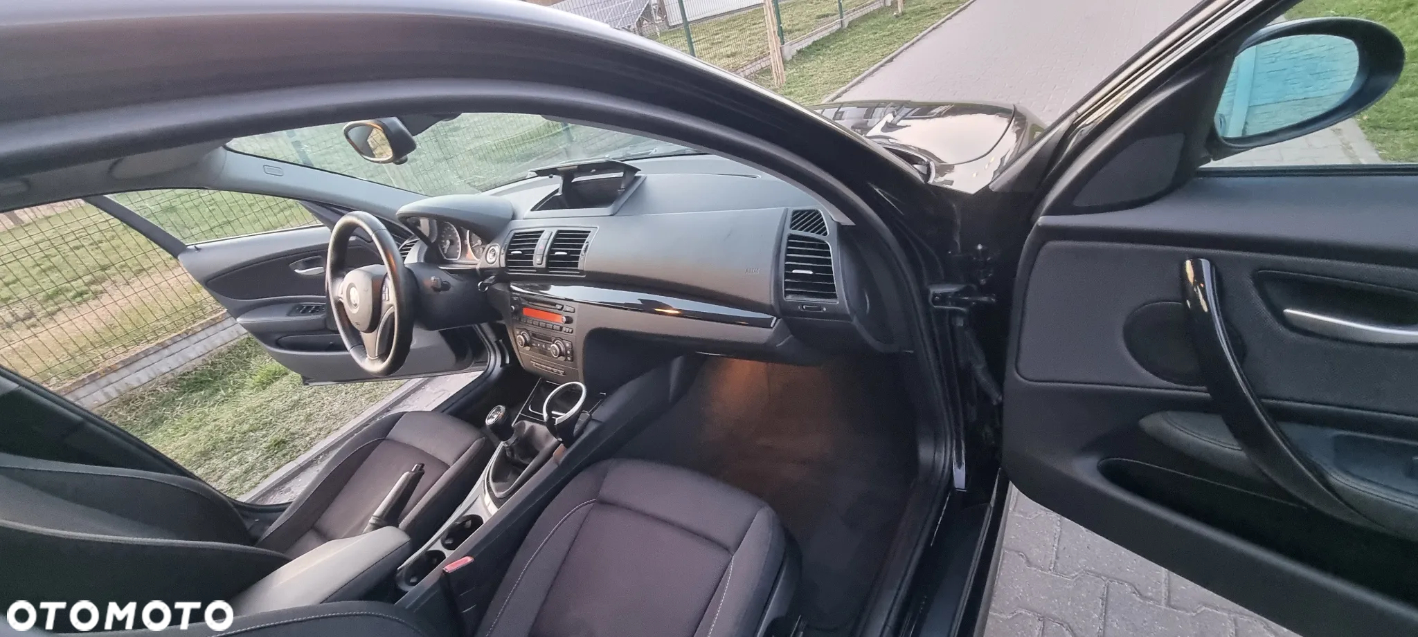 BMW Seria 1 116i - 21