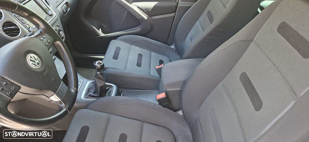 VW Tiguan 2.0 TDI Trend 4Motion - 8