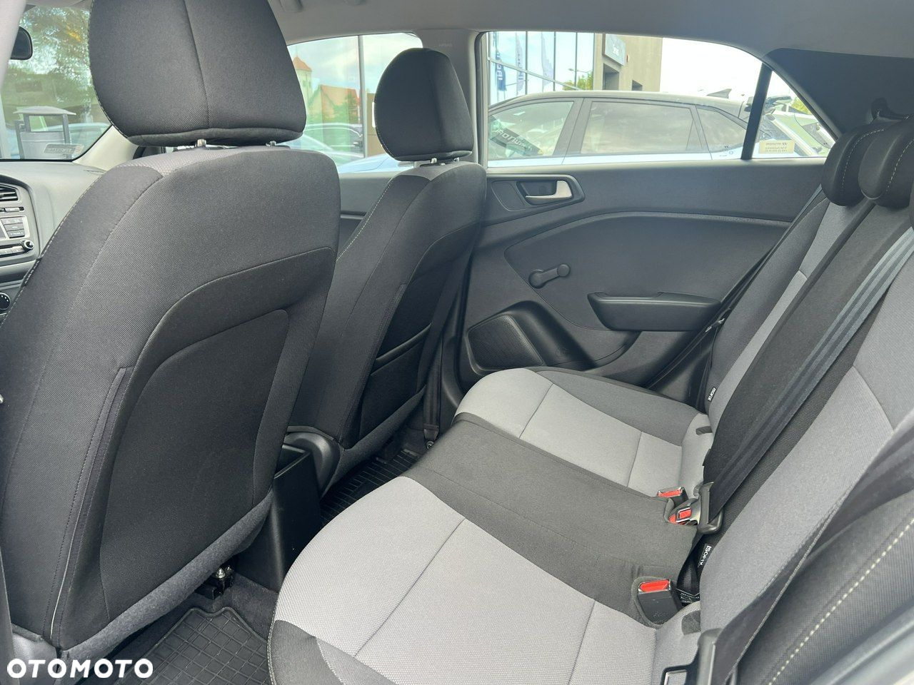 Hyundai i20 - 10