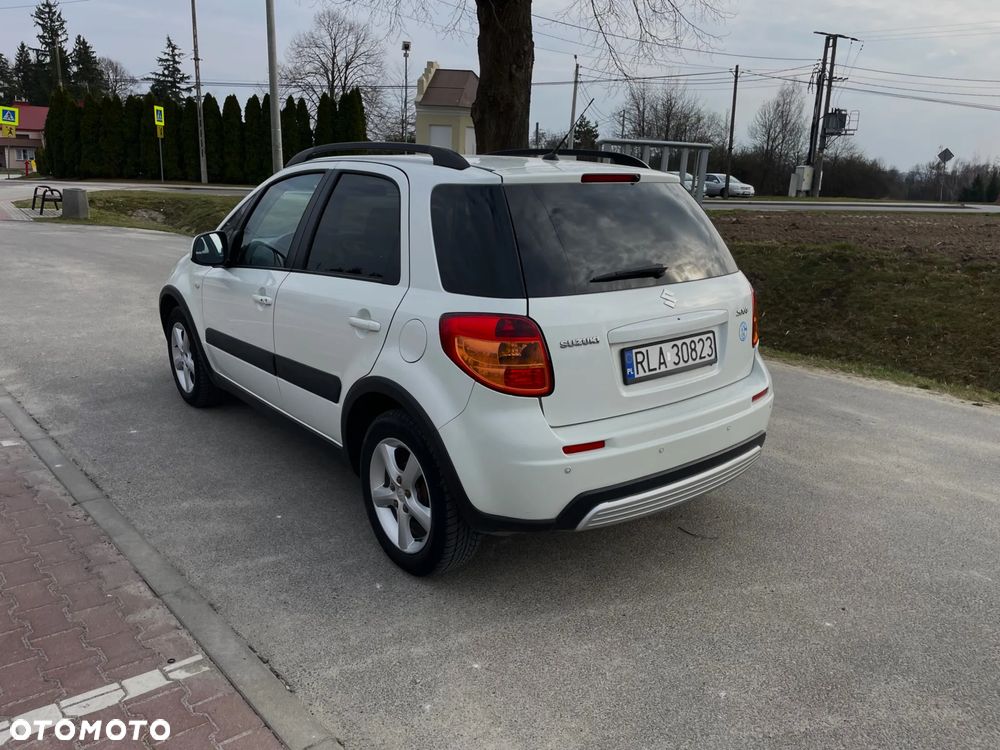 Suzuki SX4 1.6 VVT 4x2 Comfort Dance - 7