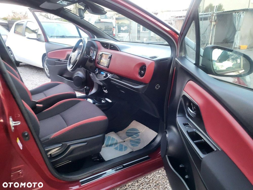 Toyota Yaris - 17