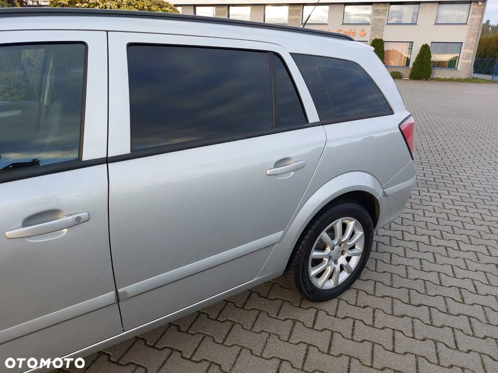 Opel Astra 1.8 Caravan Cosmo - 7