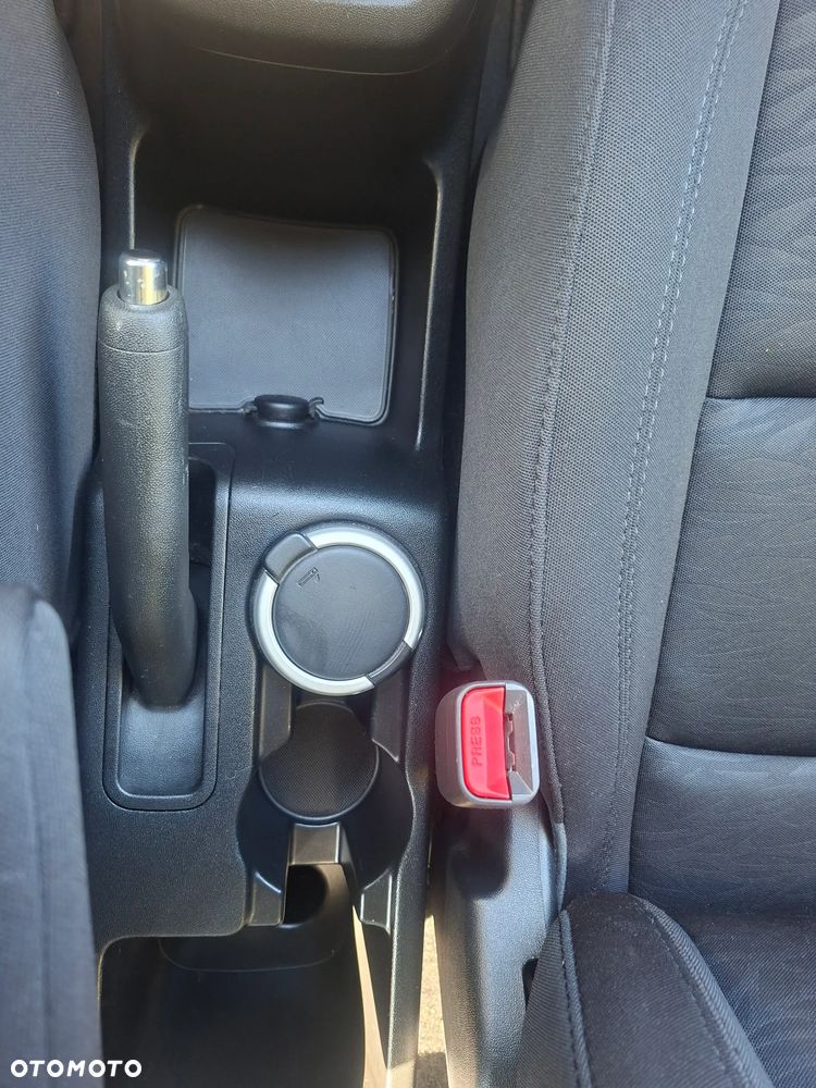 Hyundai ix20 1.4 blue Passion - 23