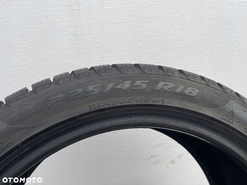 OPONY 225/45/18 95H PIRELLI SOTTOZERO 3 - 8
