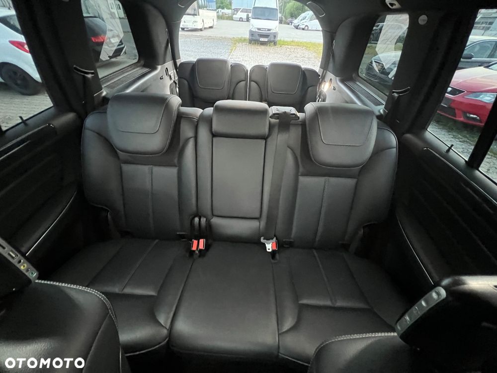 Mercedes-Benz GL 350 BlueTEC 4-Matic - 31