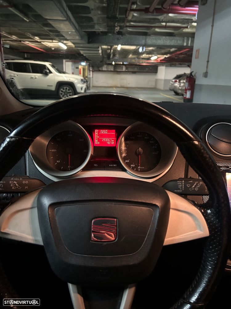 SEAT Ibiza 1.6 TDI Sport DPF - 6