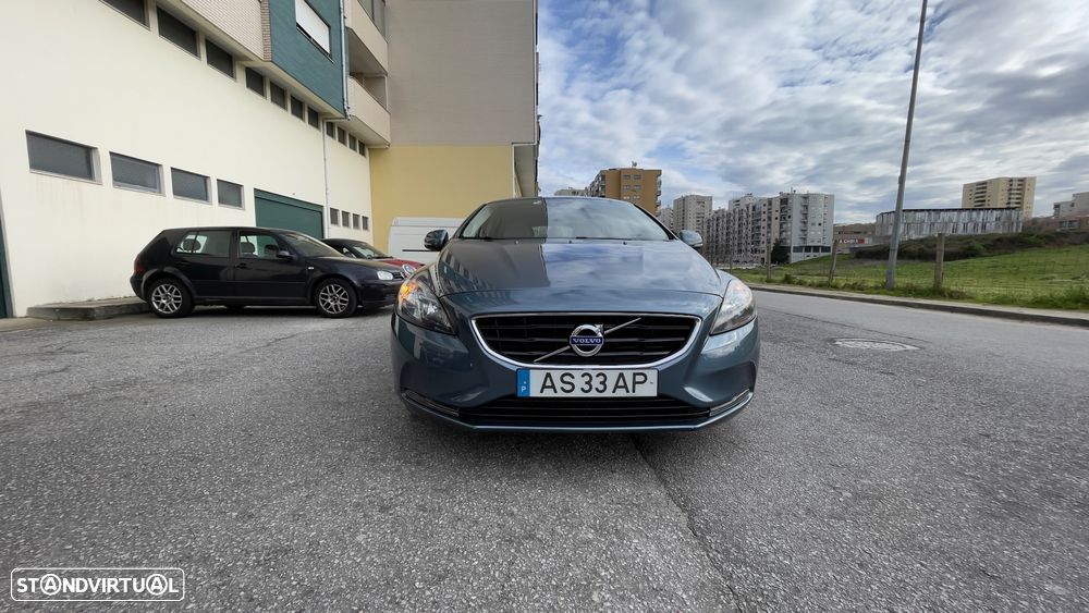 Volvo V40 D2 Kinetic - 28