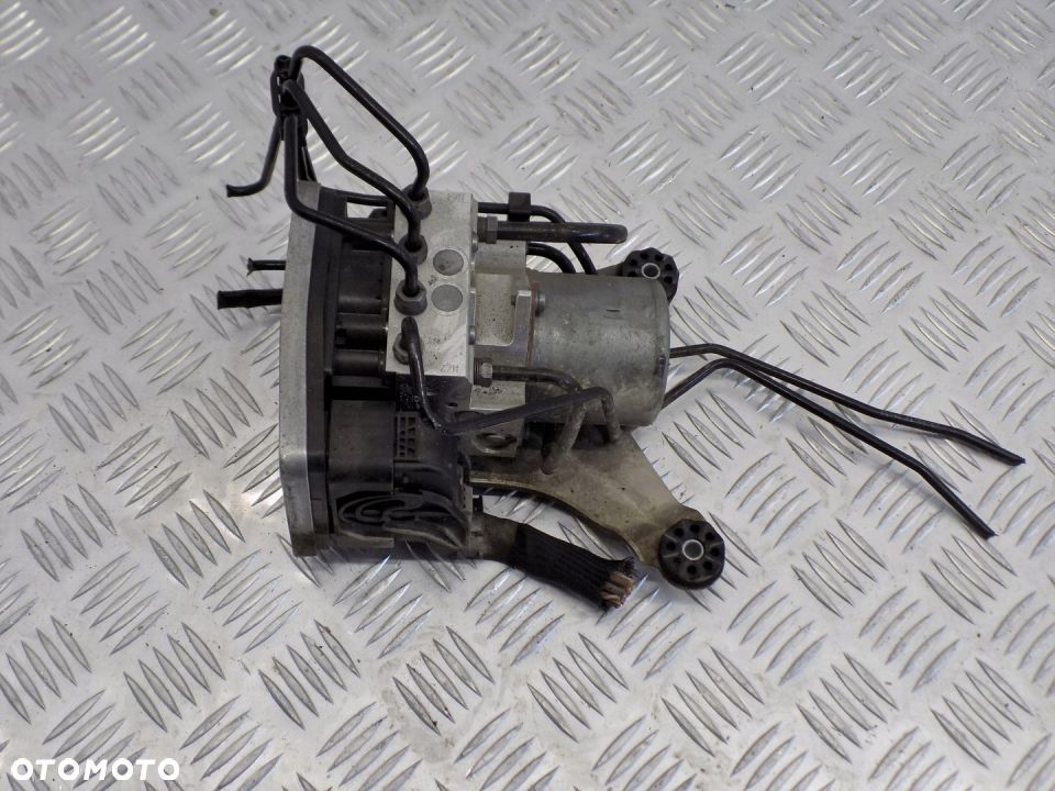 BMW G11 G12 POMPA HAMULCOWA ABS 6889162 - 2
