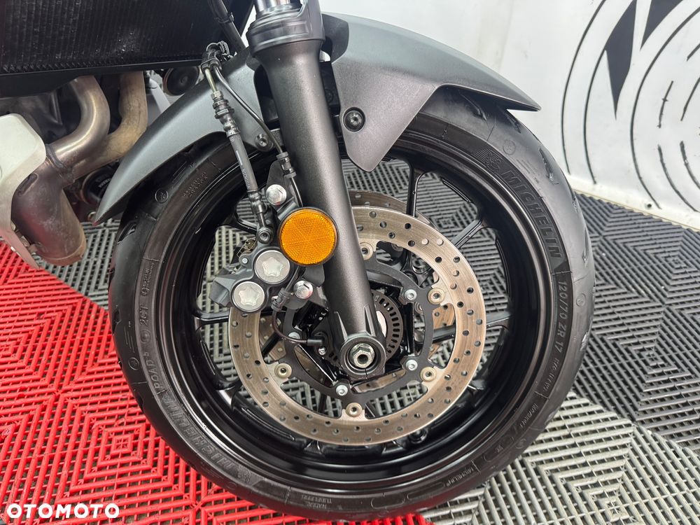 Yamaha MT - 36