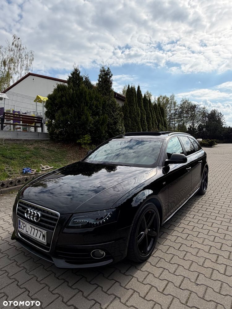 Audi A4 Limousine - 4