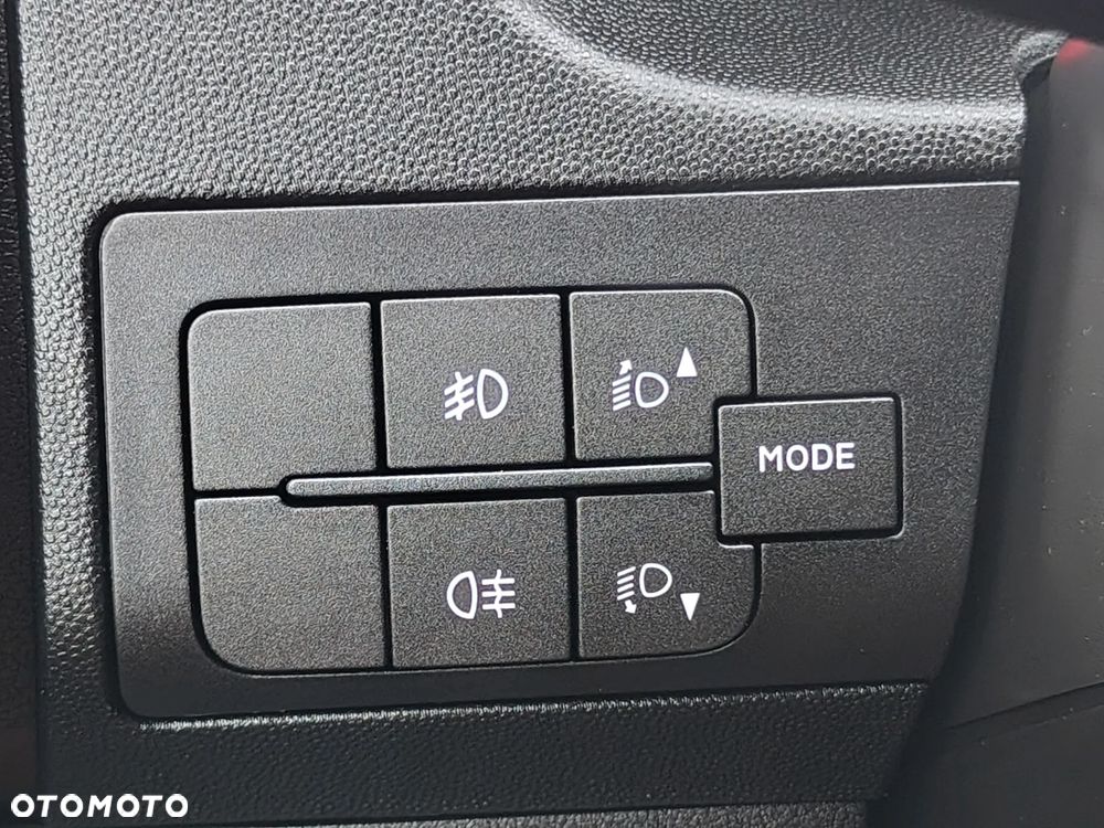 Peugeot BOXER L2H2 2.2 Diesel 130KM - 30