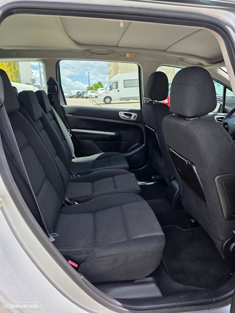 Peugeot 307 SW 1.6 HDi Executive - 9