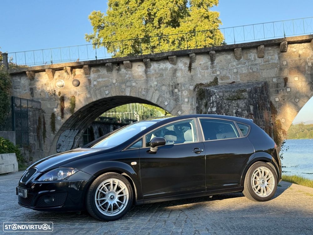 SEAT Leon 1.6 TDI Sport DSG - 2