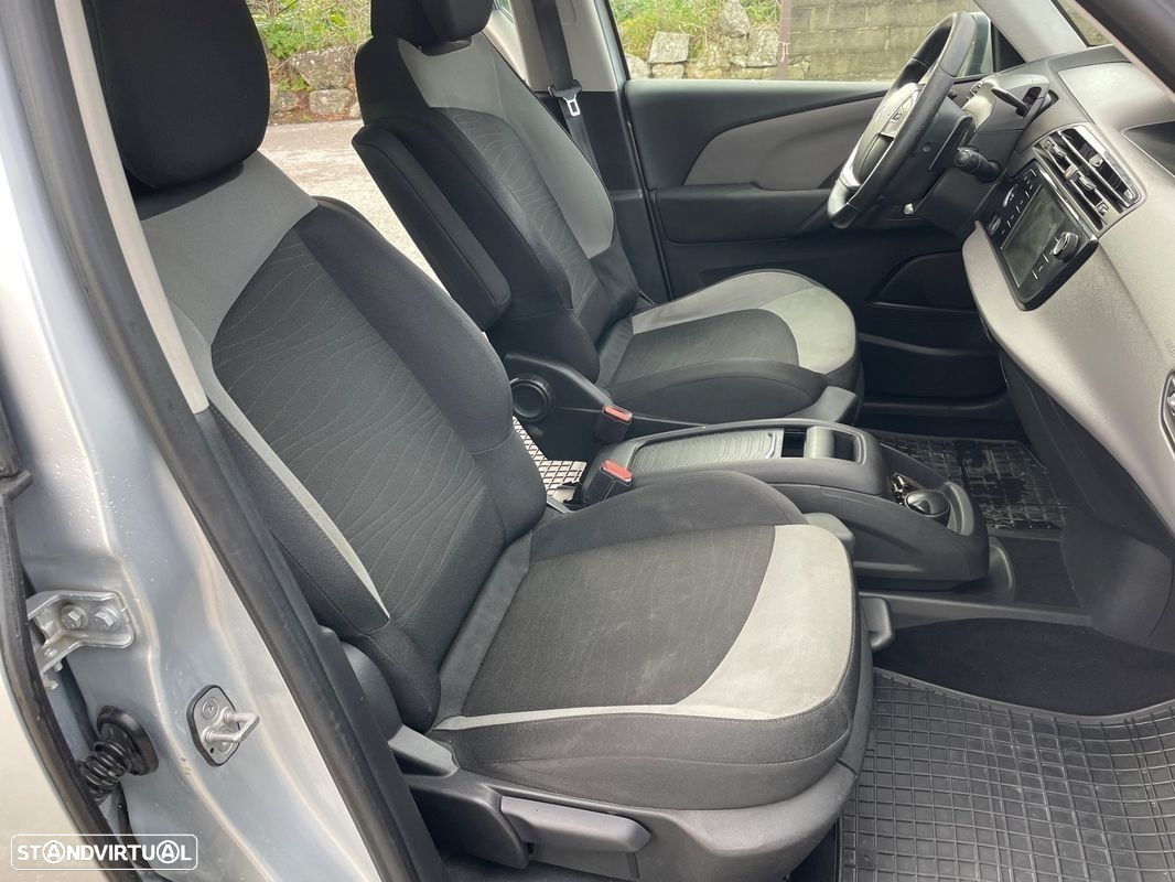 Citroën C4 Picasso 1.6 BlueHDi Attraction - 23
