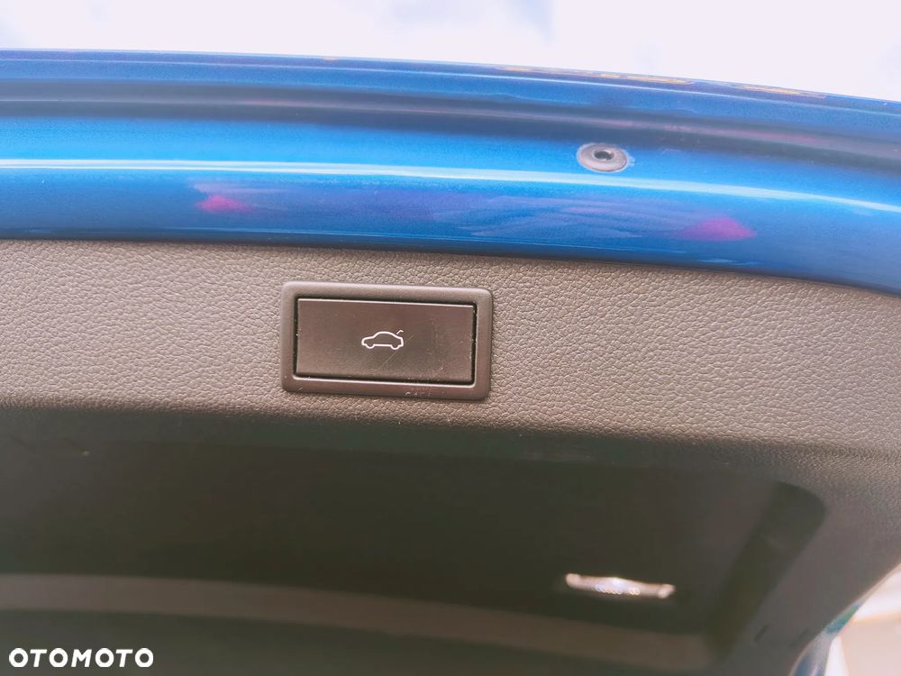 Skoda Superb 2.0 TDI SCR Sportline DSG - 22