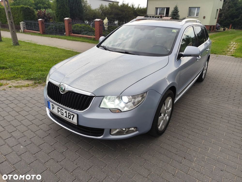 Skoda Superb 2.0 TDI Elegance DSG - 3